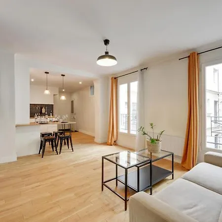 604 Lizzy - Superb In Appartement
